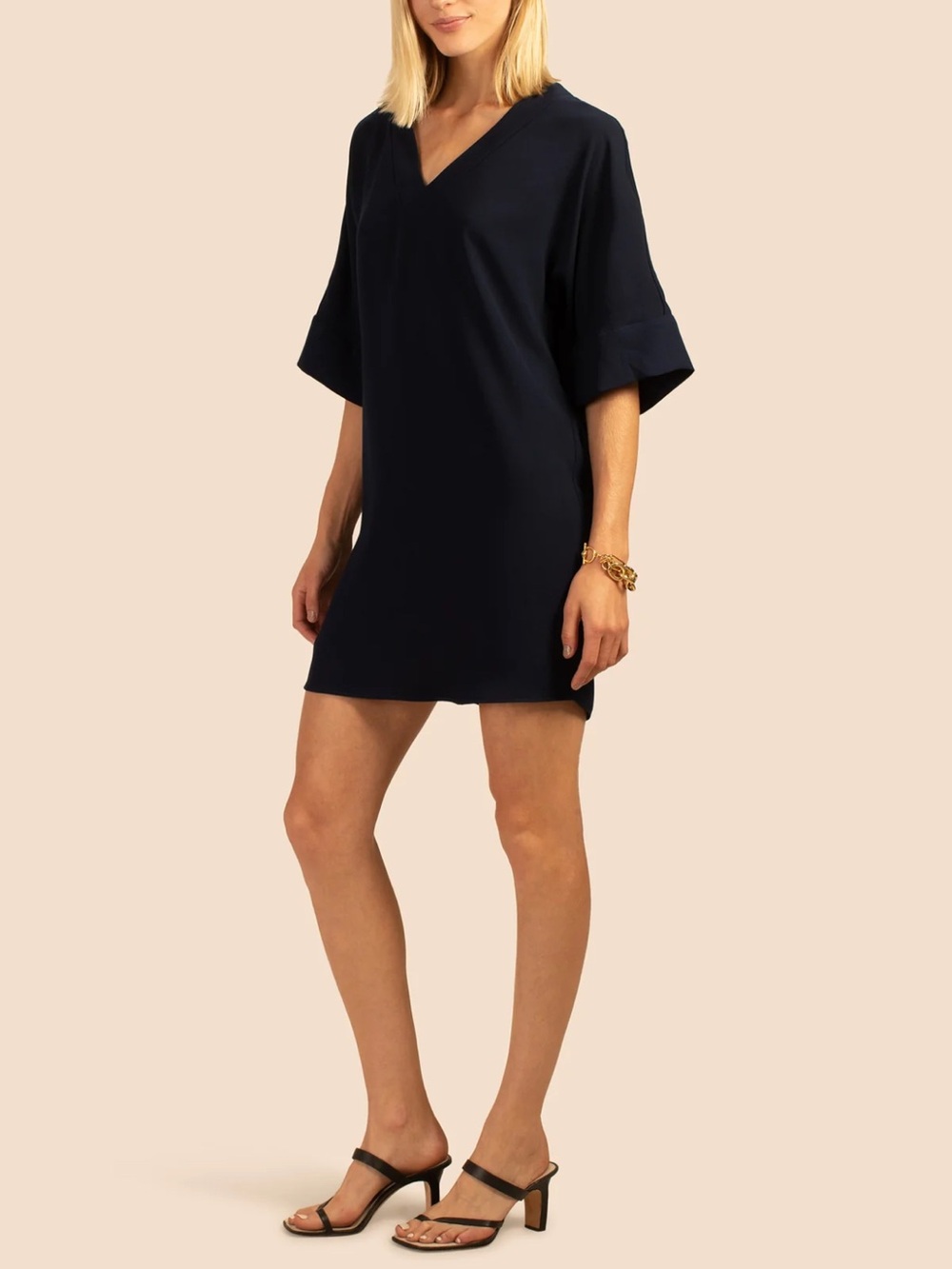 Dellia Dress Trina Turk Women’s Navy V-Neck Size Medium